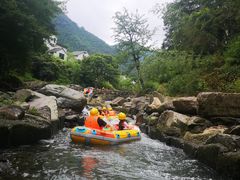 -藏龙百瀑漂流