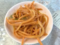 -汗腾格里·风味餐厅(新疆驻京办店)