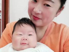-爱的果实月嫂育婴师(世纪东方店)
