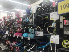 -迪卡侬(鲁泰大道店)