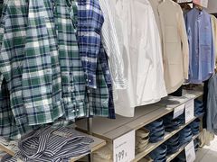 -优衣库(北京万柳华联购物中心店)