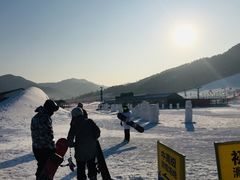 -辽阳弓长岭温泉滑雪场