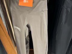 -优衣库(上海金桥国际商业广场店)