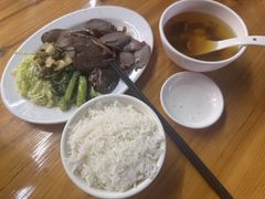 -乌文新澄海卤鹅店