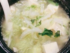 -闫家驴肉老店(华电一校店)