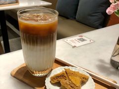 焦糖蜂巢拿铁-WOKKA by艮上(中海环宇荟店)