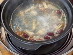-濠轩阁特色生蚝火锅(水湾路店)