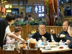 -三亚火车头万人海鲜广场