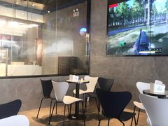 大堂-野萃山·潮汕厚果汁(十亩地店)