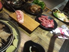 -哈哈碳都·牛肋条无限自助烤肉(台江万达店)