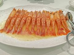 -园中园美食城