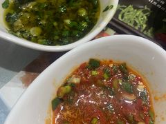 姜小毛秘制双碟-名善山珍·野生菌汤锅(文殊院店)