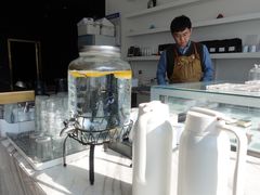 -UNI UNI(环亚凯瑟琳店)