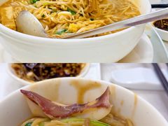 -榕树下海鲜馆(坪山路店)