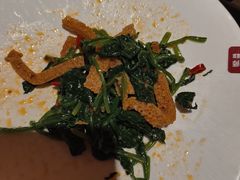 -耶里夏丽·新疆菜·28年喀什老馆(田林东路店)