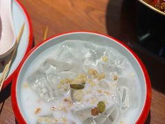 特色椰香冰粉-老闵田螺馆·南昌市井菜·特色小吃(总店)