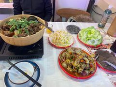 -海盗船. 龙虾烧烤. 酒馆
