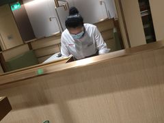 -海底捞火锅(金山百联店)