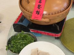 秀水砂锅鱼头-千岛湖鱼味馆(十字街总店)