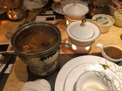 -雍和会海鲜姿造自助(湖东路店)