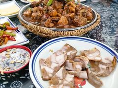 -八两八金·莱芜特色炒鸡(市南漳浦路店)