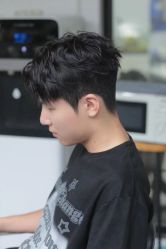-尤司男士国潮理发馆