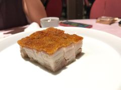 脆皮烧肉-誉八仙酒楼(静安大悦城店)