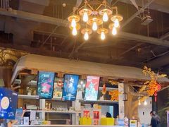 -暴风岛沉浸式体验馆(百联世纪店)