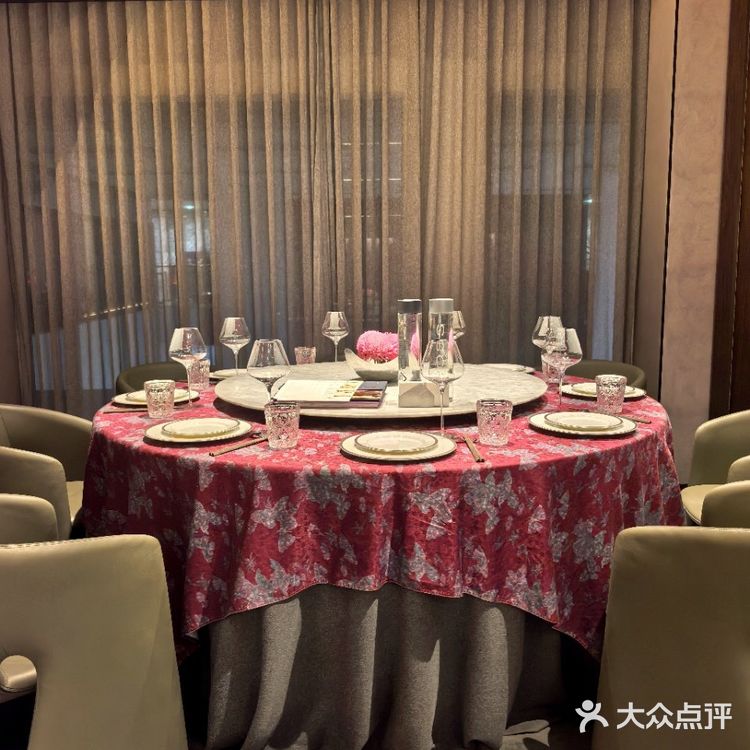 北京烤鸭天花板，请客吃饭倍儿有面！