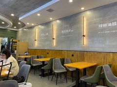 大堂-螺小胖柳州螺蛳粉(钟楼总店)