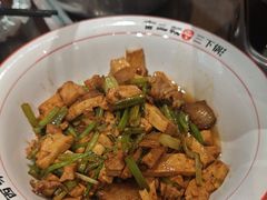 -富正毅三下锅(体育馆店)