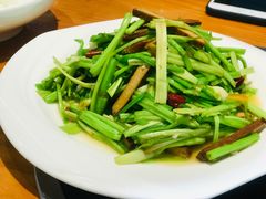 -龙梅肥肠鱼(明瓦廊店)