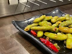 -麦凯伦烧烤·精酿超级工厂店(金桥总店)