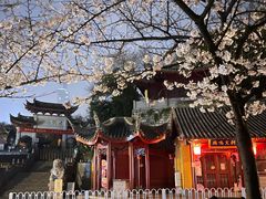 -鸡鸣寺