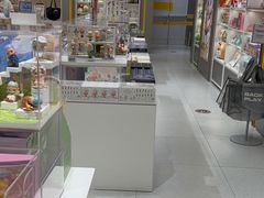 -泡泡玛特POPMART(凯德大峡谷店)