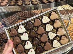 -Laderach 莱德拉(上海环贸iapm店)