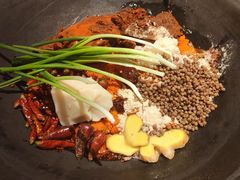 -四小区火锅·巷子里的重庆火锅(花照壁店)