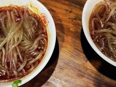 -万记麻辣烫国展总店
