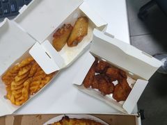 -必胜客(龙吴宅急送店)