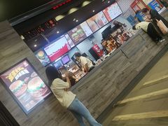 -汉堡王(下沙银泰店)