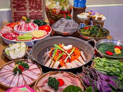 -赵美丽·重庆社区火锅·直营店(火车东站·中豪国际店)