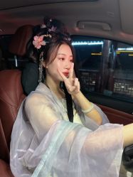 -一揽芳华汉服旗袍体验馆(拙政园店)