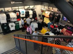 -NIKE上海青浦优选体验店