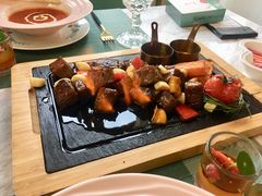 田园澳洲骰子牛肉-蜜桃花开·中西融合菜E&W(南长街店)