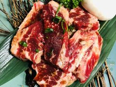 -草家酱蟹炭火烤肉店(珲春南路一店)