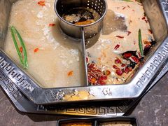 -佬土鹅肠火锅(解放路店)