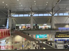 -麦当劳(上海虹桥站30B检票口楼上)