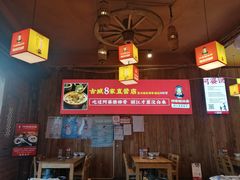 -阿婆情腊排骨火锅(金虹路店)