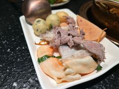 -得意咚瓜·顺德鱼生·冬瓜火锅(深圳首店)