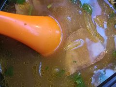 牛肉粉丝汤-大龙汤包